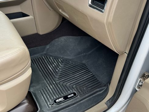 Used 2012 RAM 1500 Laramie RWD image 27