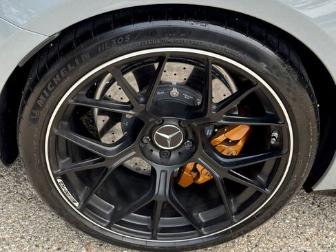 Used 2024 Mercedes-Benz AMG GT 63 image 23