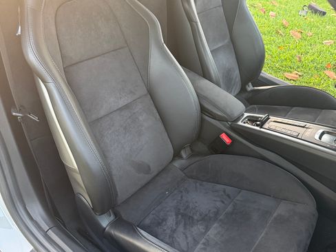 Used 2018 Porsche 718 Cayman GTS RWD image 15