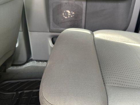 Used 2007 Ford F150 XLT AWD/4WD image 14