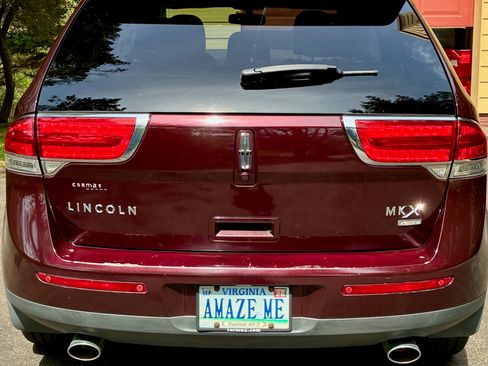 Used 2011 Lincoln MKX AWD w/ 102A Rapid Spec Order Code image 4