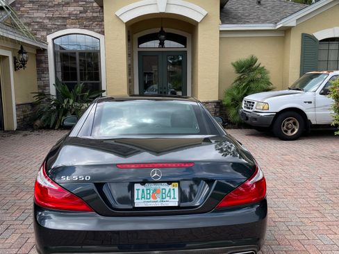 Used 2013 Mercedes-Benz SL 550 image 5