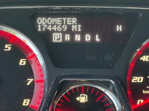 Used 2016 GMC Acadia Denali AWD/4WD image 8