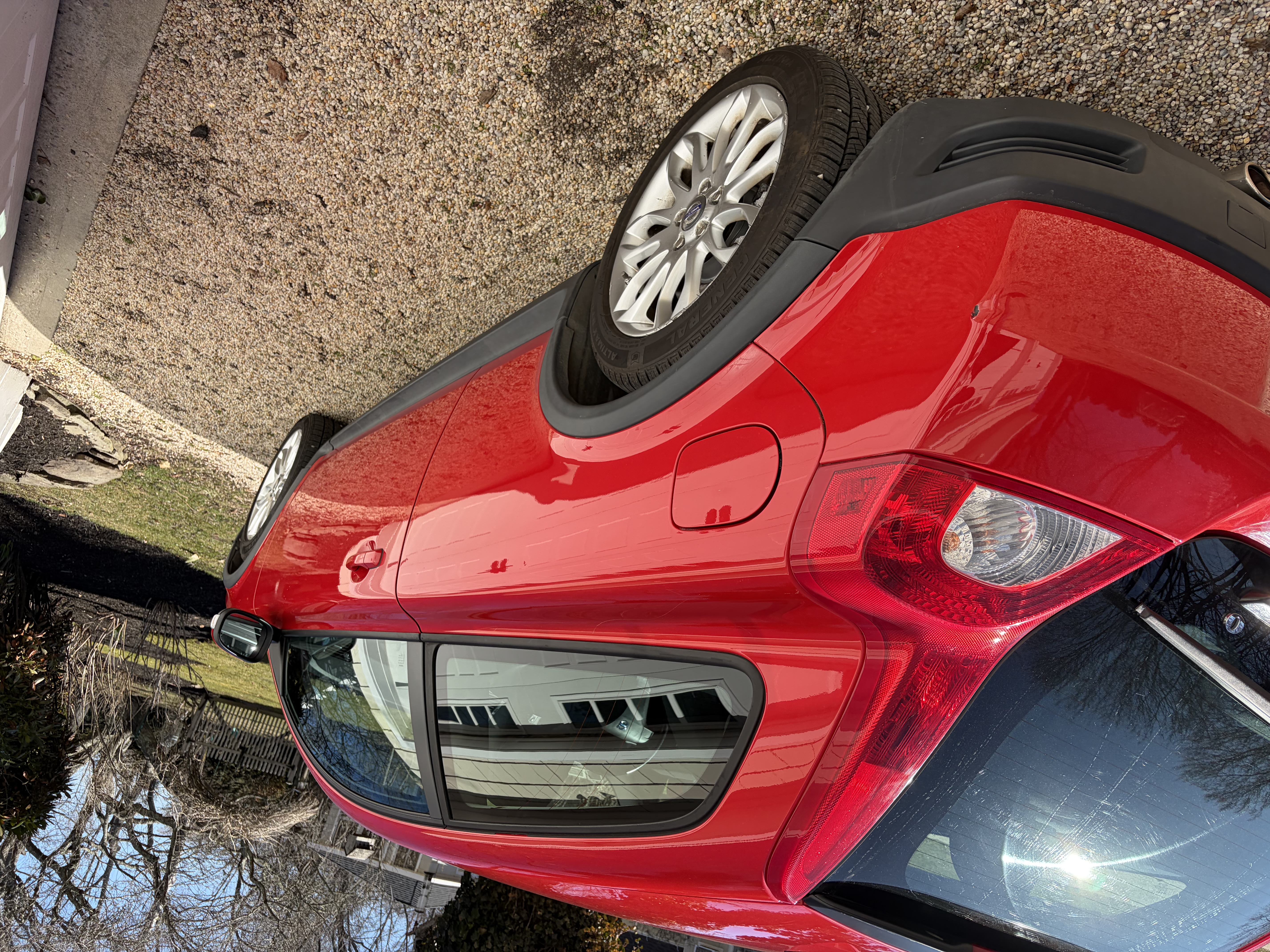 Used 2009 Volvo C30 FWD image 9