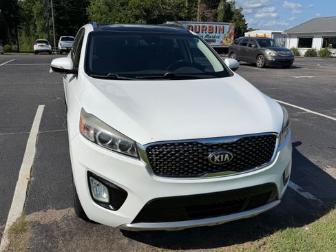Used 2017 Kia Sorento SX FWD image 1