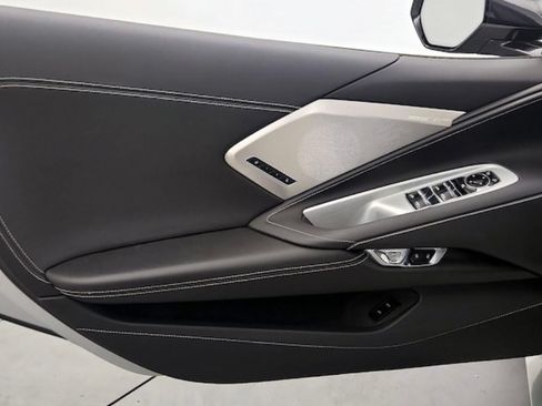 Used 2021 Chevrolet Corvette Stingray Convertible 2D w/ Z51 Performance Package image 9