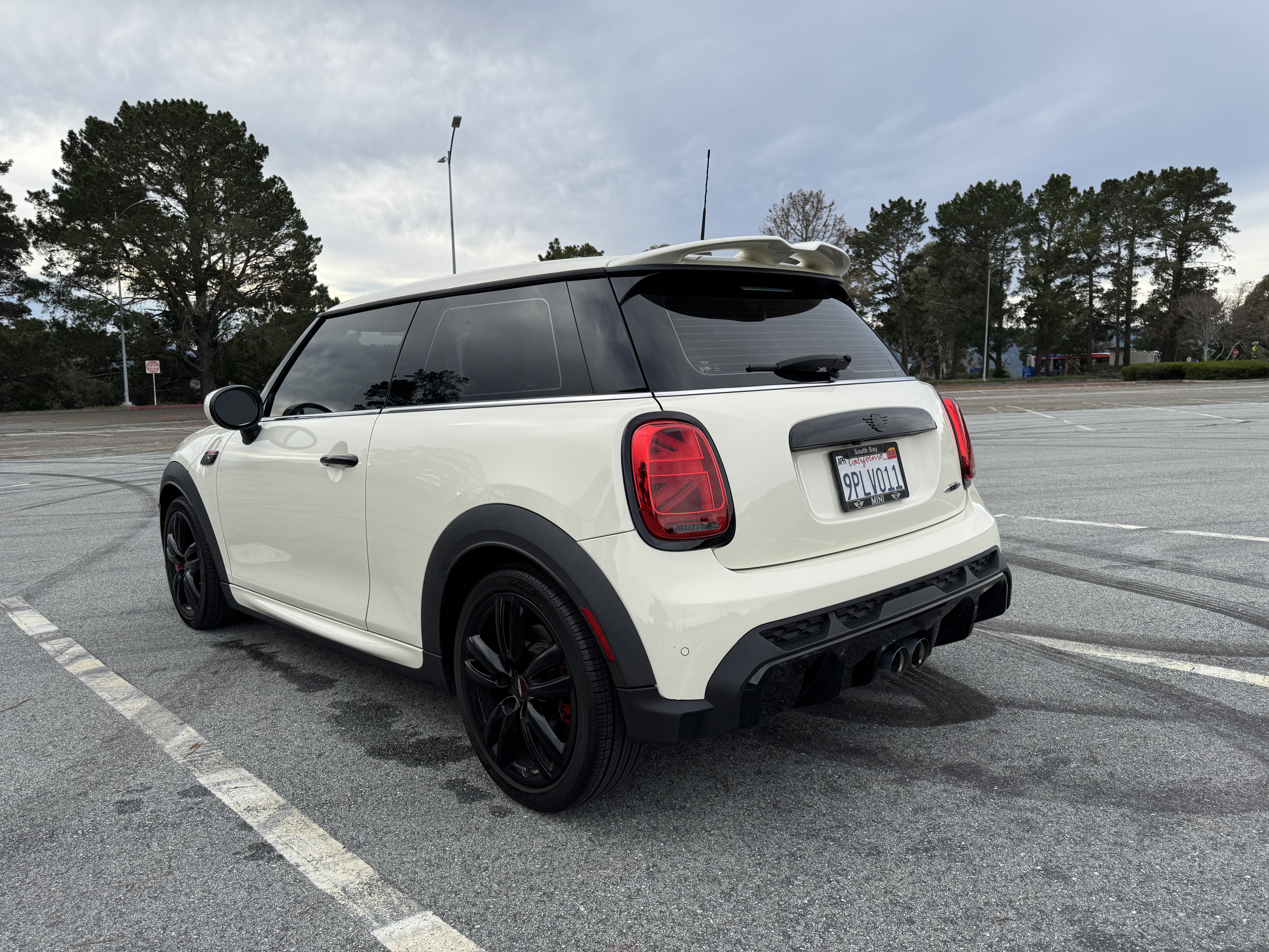 Used 2022 MINI Cooper John Cooper Works w/ Driver Assistance Package FWD image 5