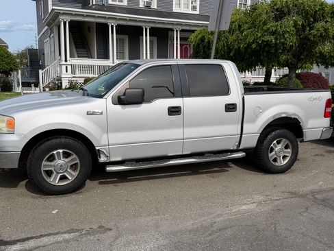 Used 2005 Ford F150 Lariat AWD/4WD image 10