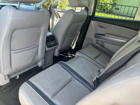 Used 2012 MAZDA CX-9 Grand Touring w/ Moonroof & Bose Audio Pkg image 12