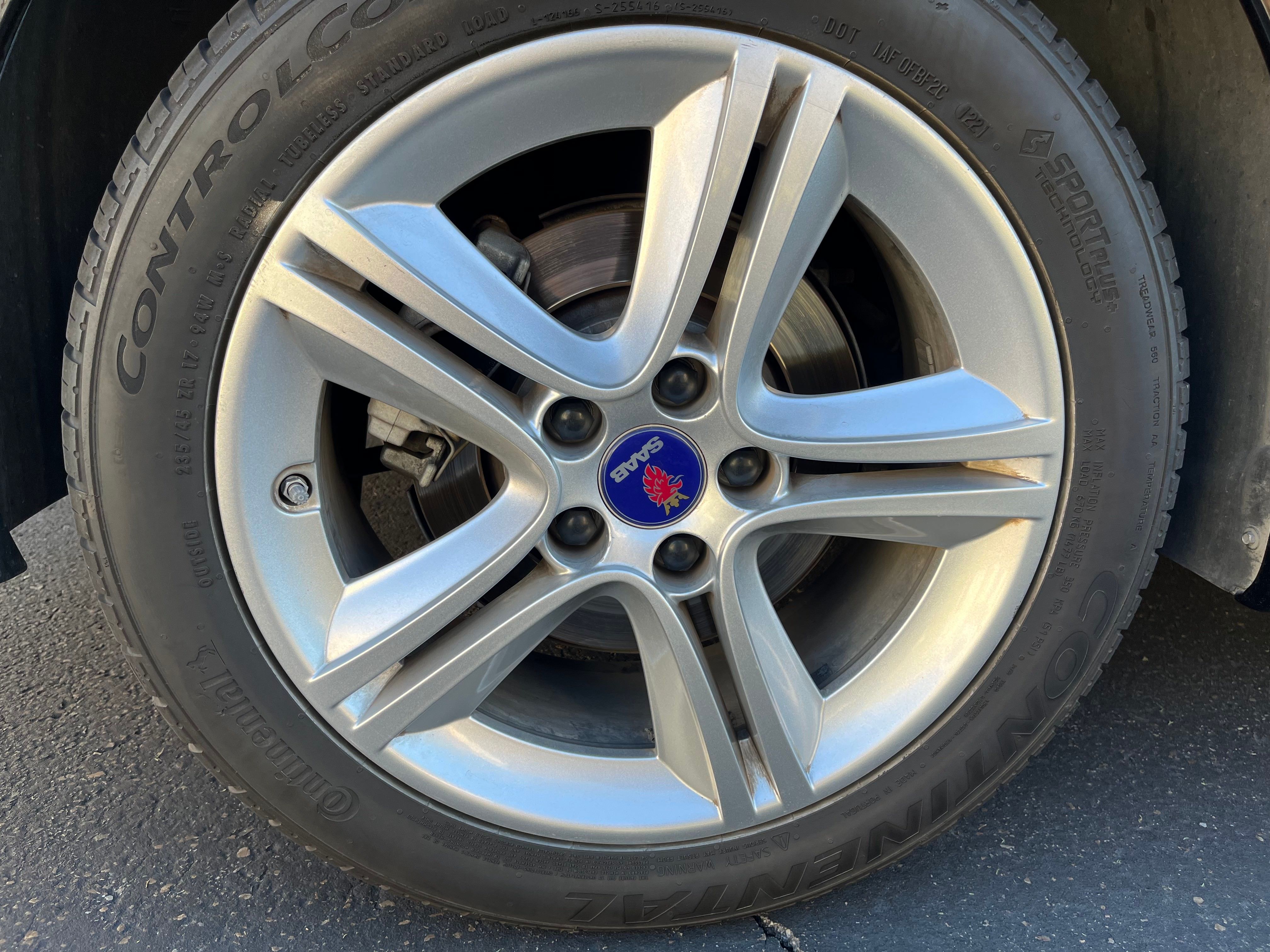 Used 2010 Saab 9-3 Aero w/ Aero Premium Package AWD/4WD image 26