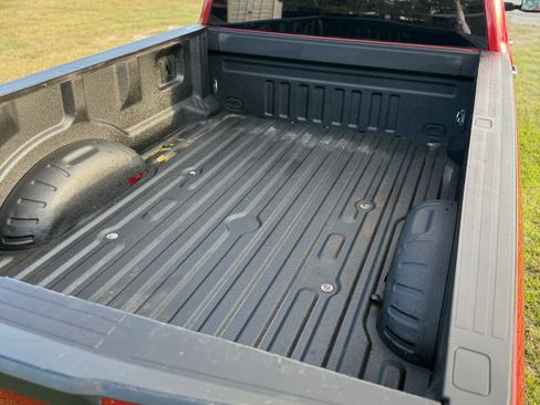 Used 2017 Ford F350 XLT w/ XLT Premium Package image 14