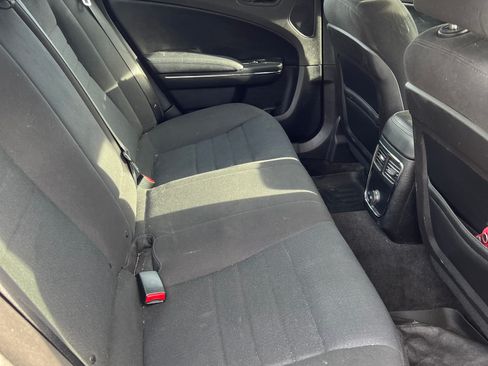 Used 2013 Dodge Charger SXT image 15