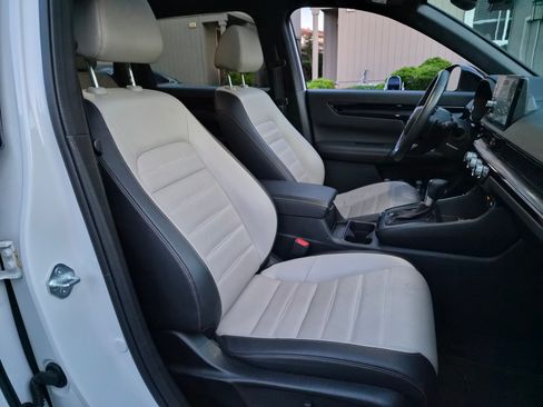 Used 2023 Honda CR-V Sport Touring image 13