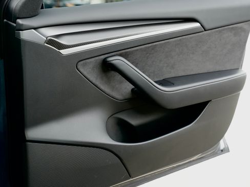 Used 2023 Tesla Model 3 Performance AWD/4WD image 4