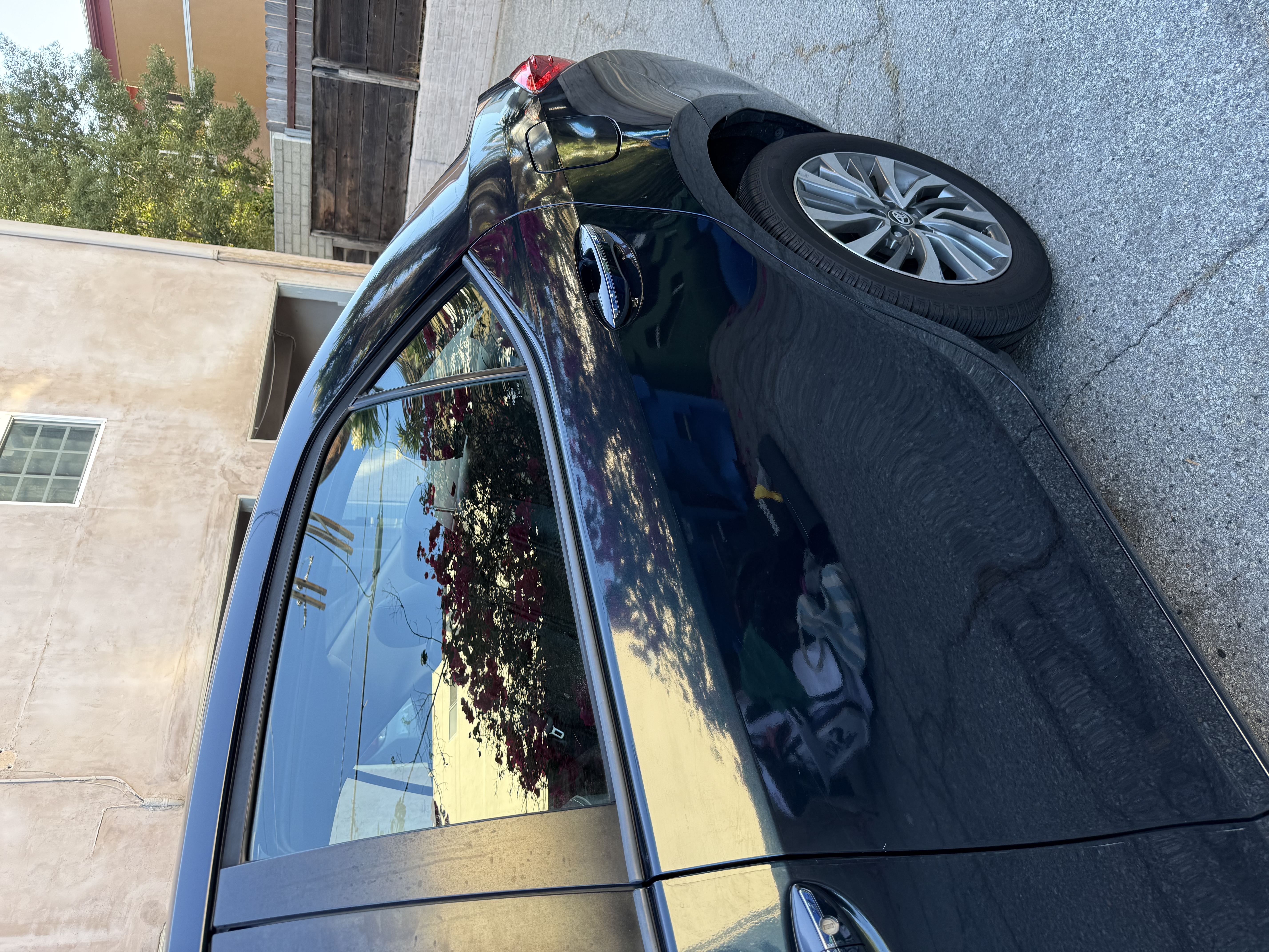 Used 2019 Toyota Corolla XLE w/ Protection Package FWD image 6