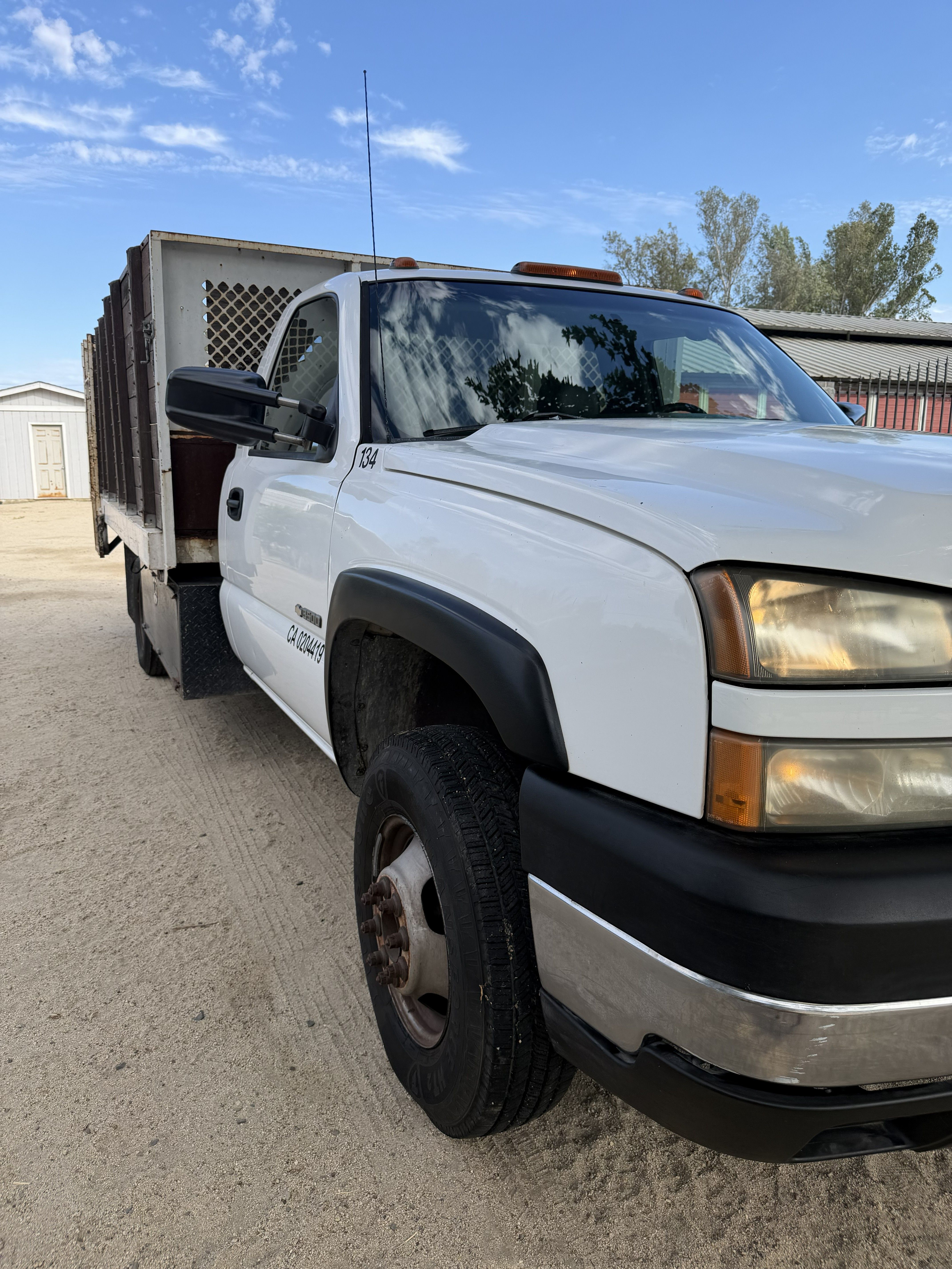 Used 2006 Chevrolet Silverado 3500 2WD Regular Cab image 6
