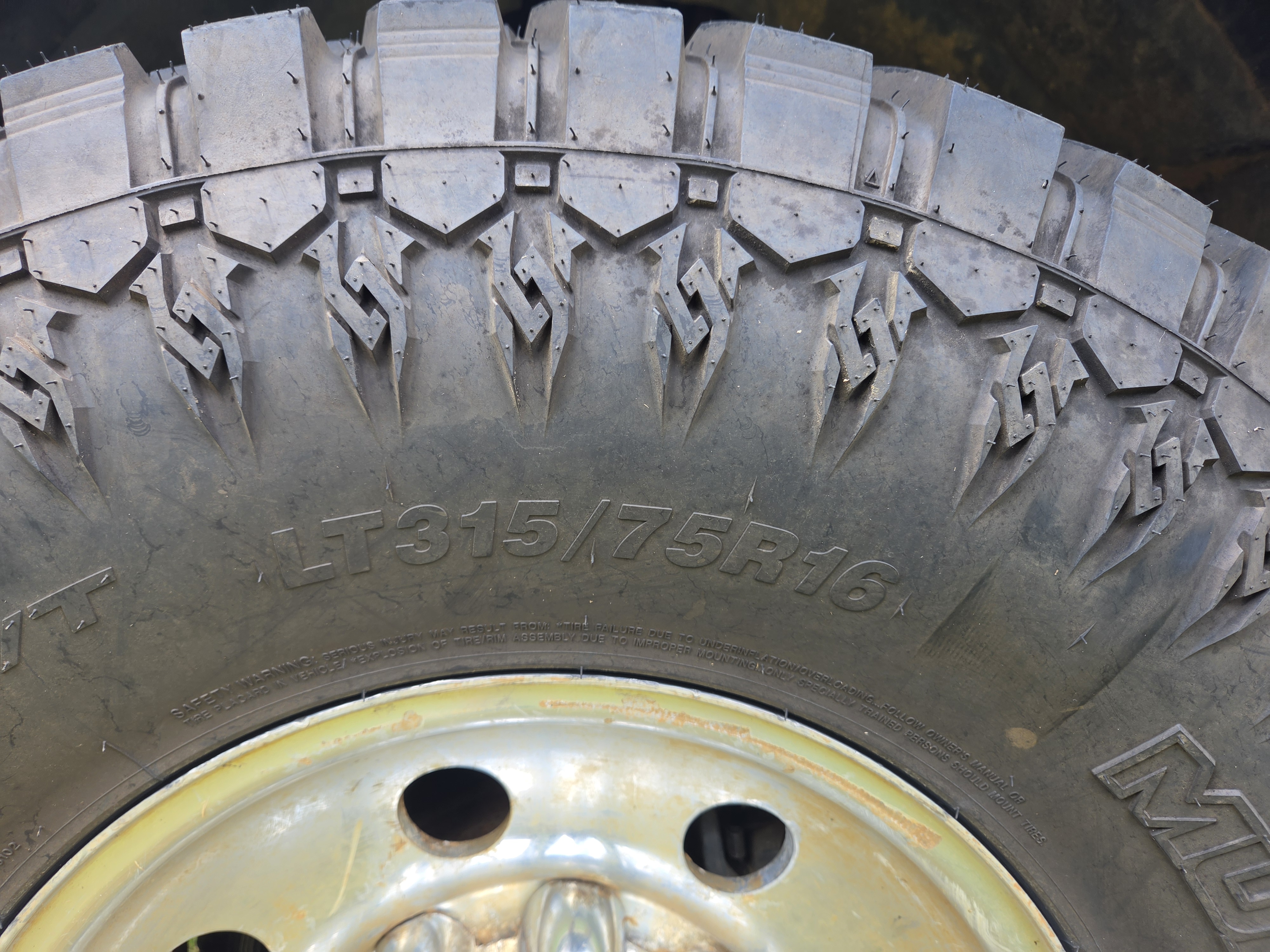 Used 1999 Ford F250 4x4 Regular Cab Super Duty image 11