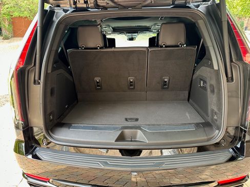 Used 2024 Cadillac Escalade Sport Platinum image 20