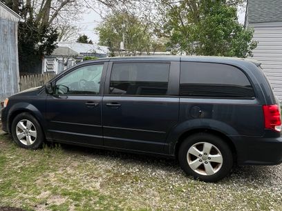 Used 2013 Dodge Grand Caravan SE