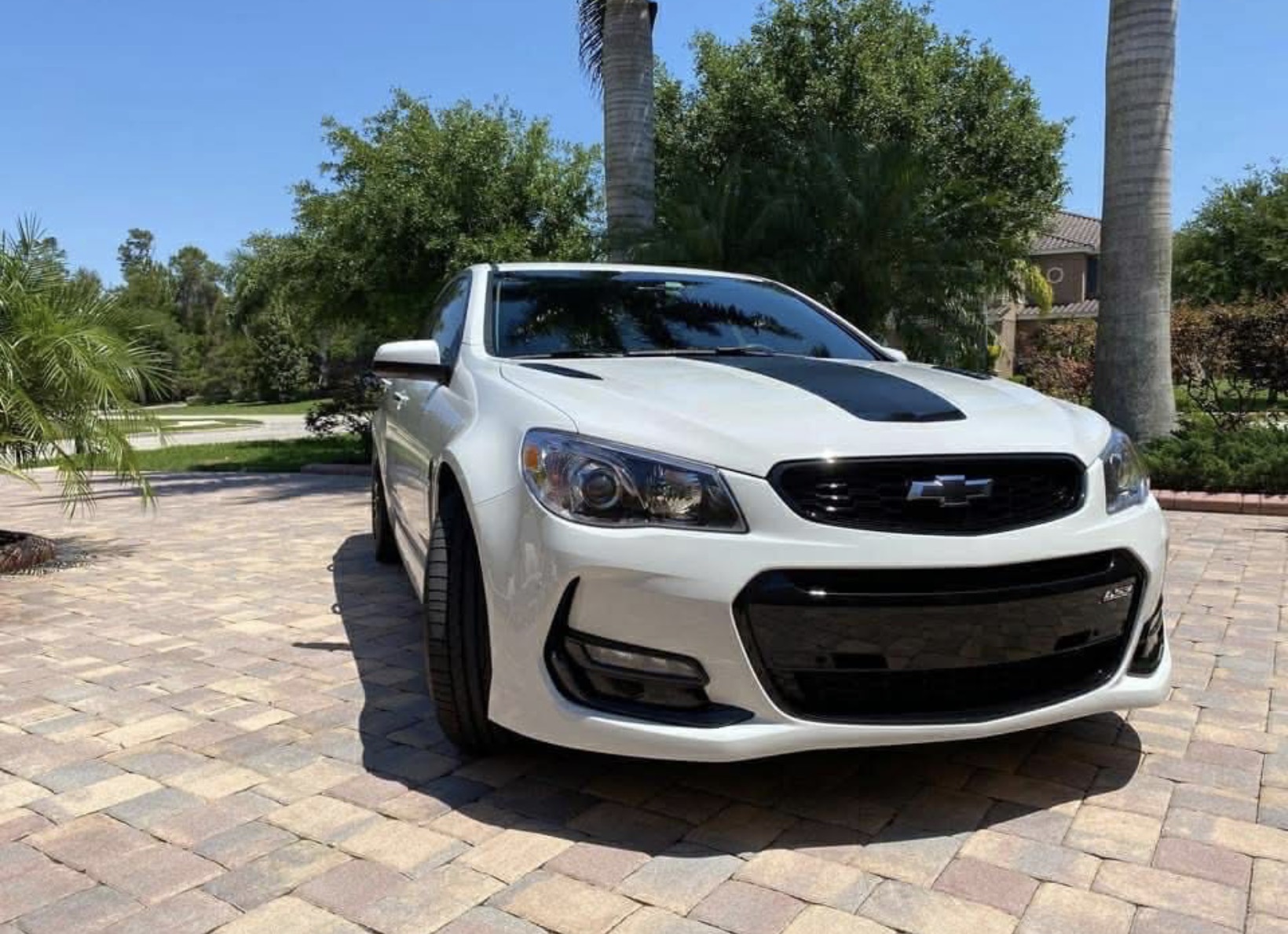 Used 2017 Chevrolet SS RWD image 1