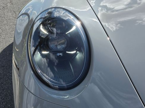 Used 2024 Porsche 911 Targa 4S image 9