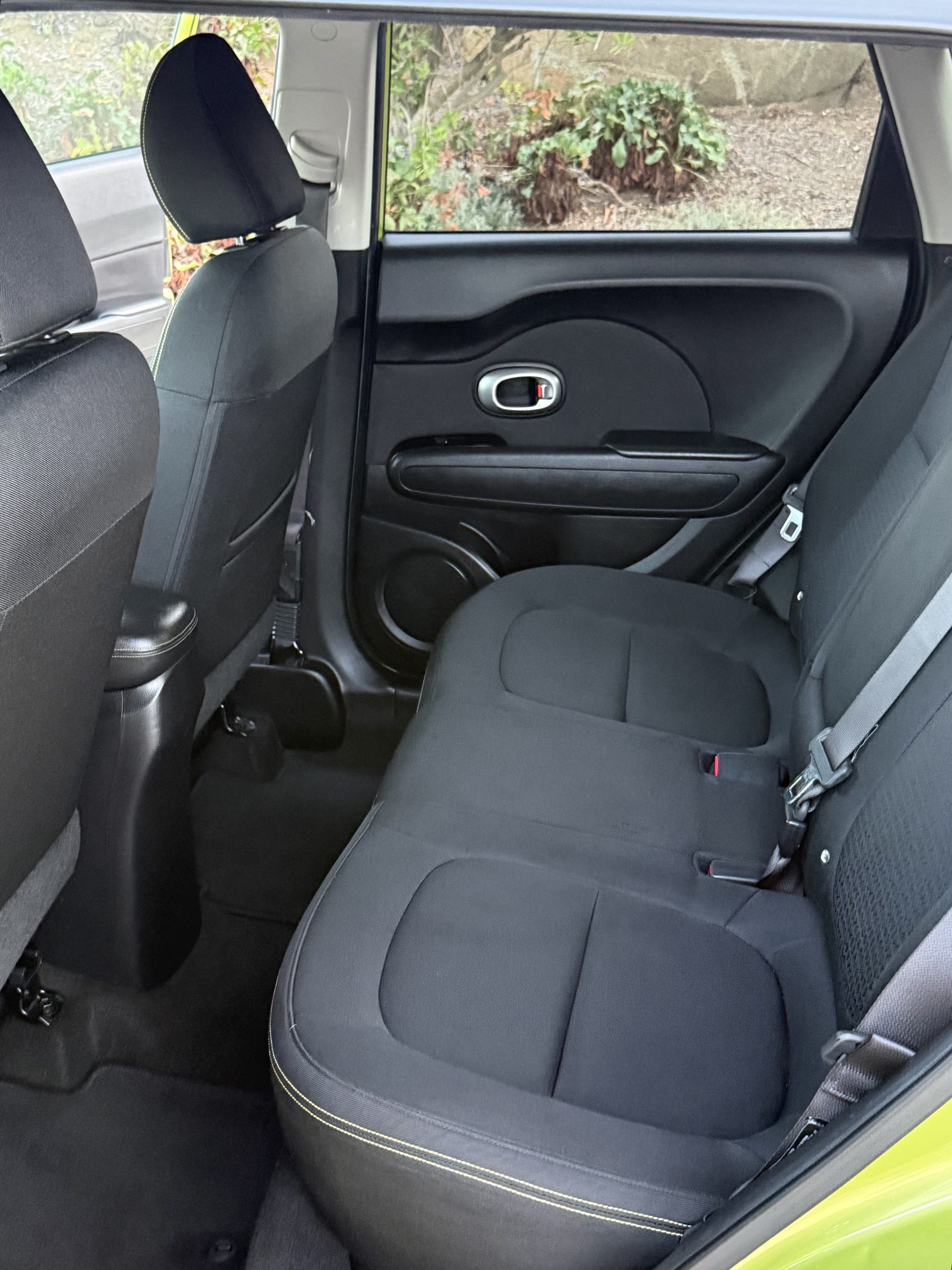 Used 2015 Kia Soul + FWD image 24