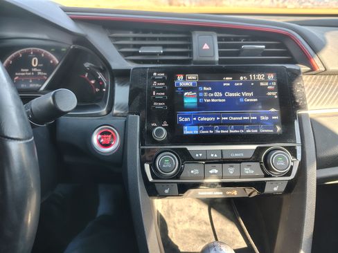 Used 2020 Honda Civic Si image 8