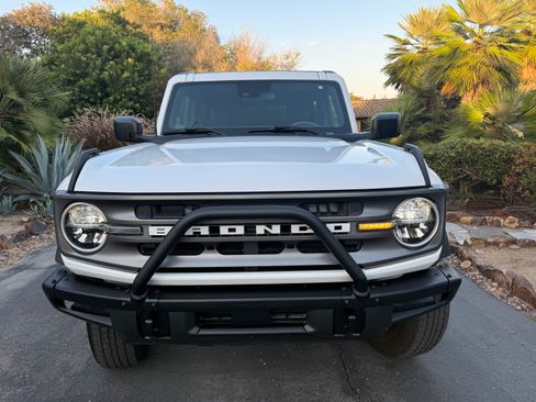 Used 2024 Ford Bronco Big Bend AWD/4WD image 2