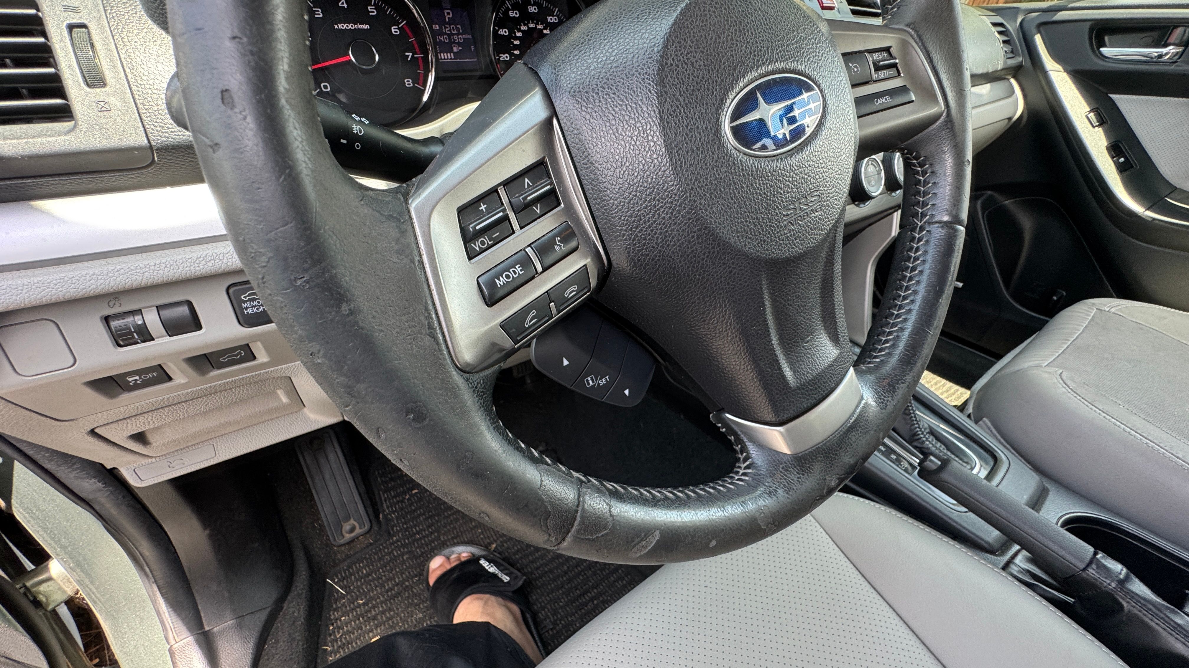 Used 2015 Subaru Forester 2.5i Touring w/ Popular Package #2 AWD/4WD image 6