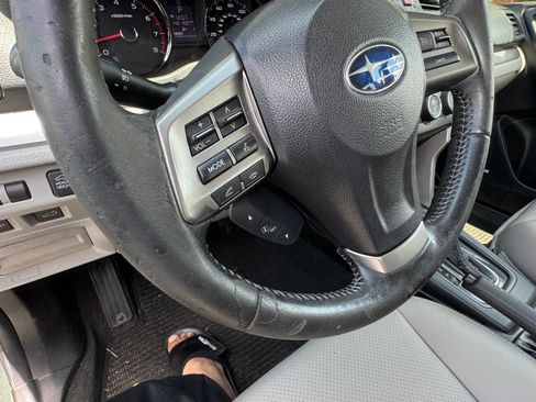 Used 2015 Subaru Forester 2.5i Touring w/ Popular Package #2 AWD/4WD image 6