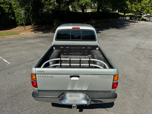 Used 2003 Toyota Tacoma PreRunner image 5