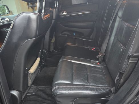 Used 2015 Jeep Grand Cherokee Limited image 14