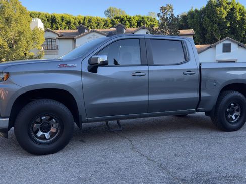 Used 2021 Chevrolet Silverado 1500 LT w/ All Star Edition Plus image 1