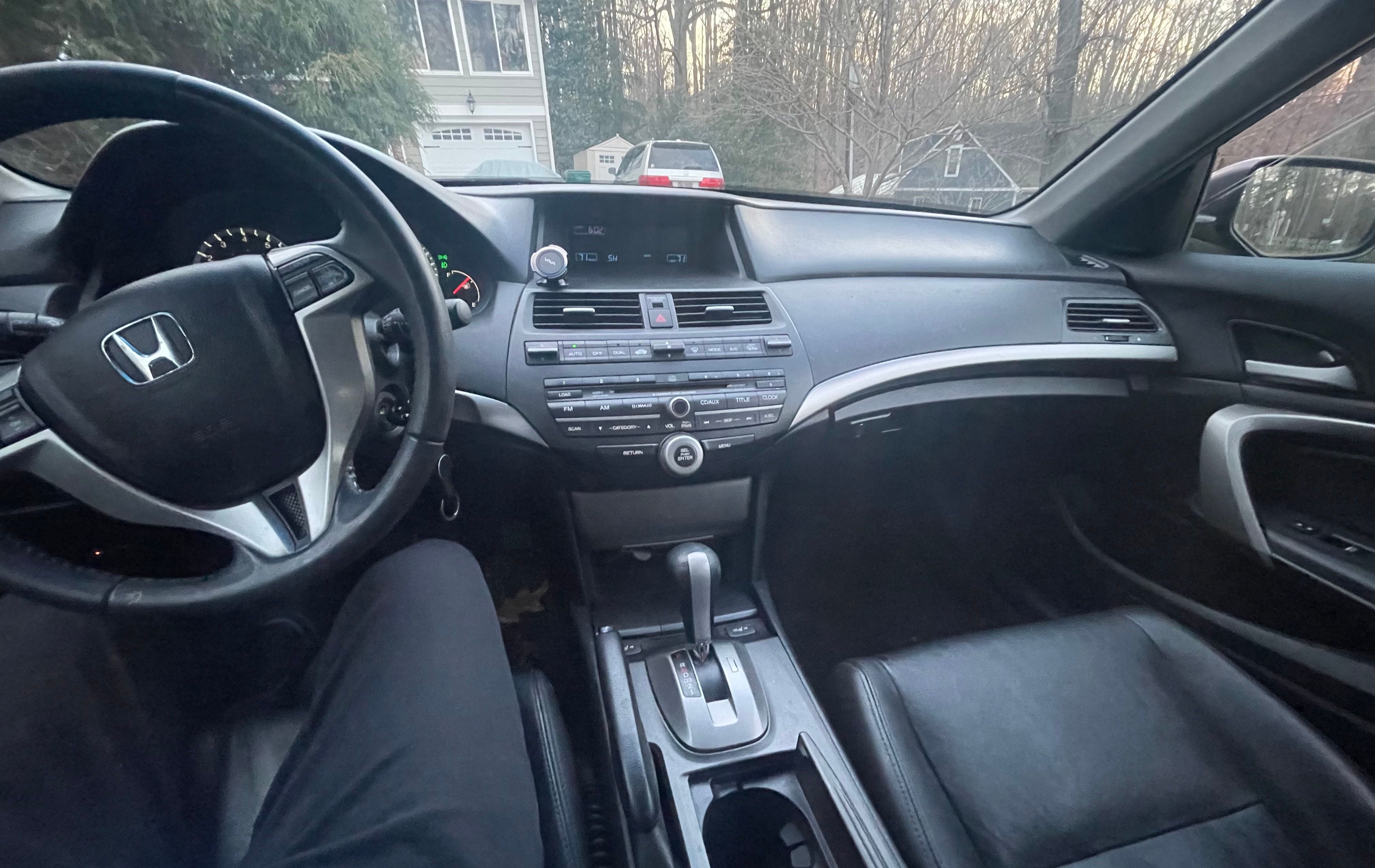 Used 2009 Honda Accord EX-L image 10
