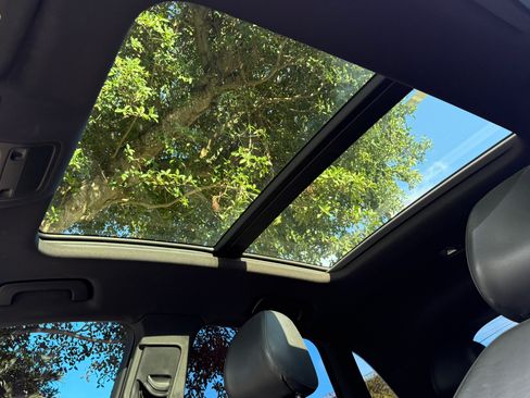 Used 2017 Audi Q3 2.0T Prestige image 8