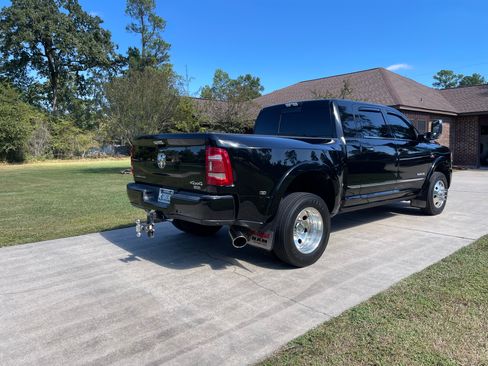 Used 2020 RAM 3500 Limited image 5