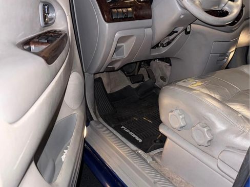 Used 2000 MAZDA MPV ES image 6