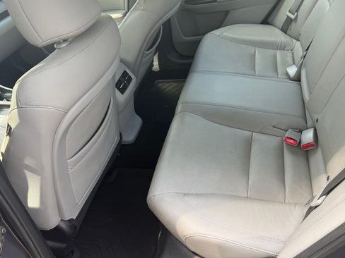 Used 2014 Honda Accord EX-L image 10