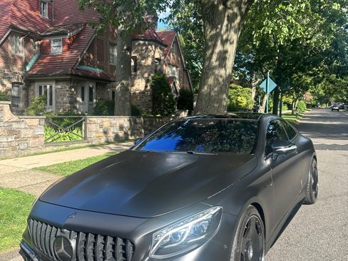 Used 2018 Mercedes-Benz S 63 AMG 4MATIC Coupe image 1