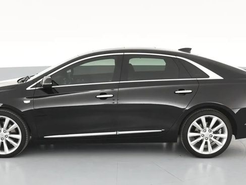 Used 2018 Cadillac XTS Vsport Platinum AWD/4WD image 4
