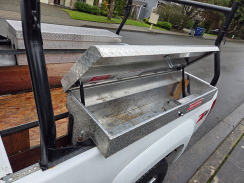 Used 2012 Chevrolet Colorado LT image 2