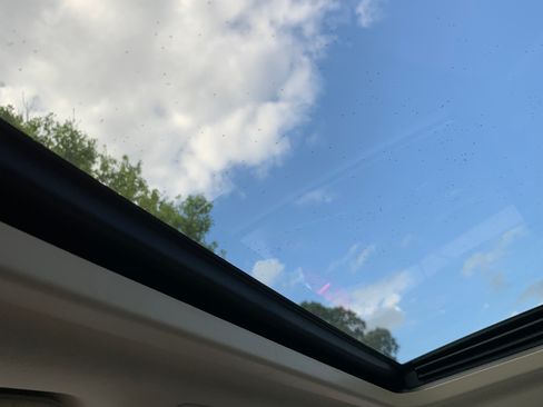 Used 2009 Chevrolet Avalanche LTZ image 16