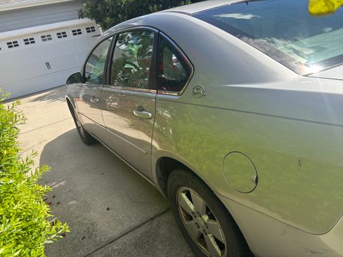 Used 2007 Chevrolet Impala LT FWD image 5