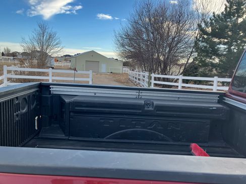 Used 2017 Nissan Titan Platinum Reserve image 6