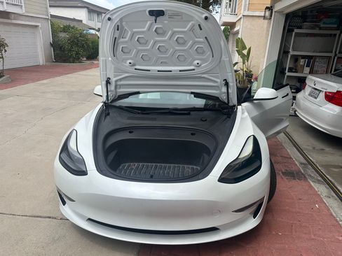 Used 2023 Tesla Model 3 Long Range AWD/4WD image 4