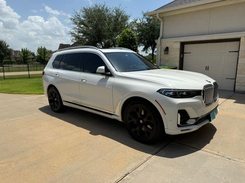 Used 2020 BMW X7 xDrive40i w/ Executive Package AWD/4WD image 1