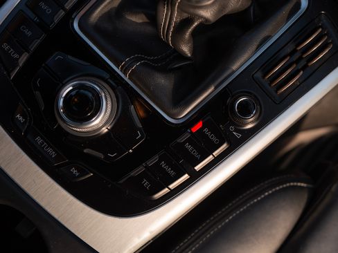 Used 2012 Audi S4 Premium Plus image 11