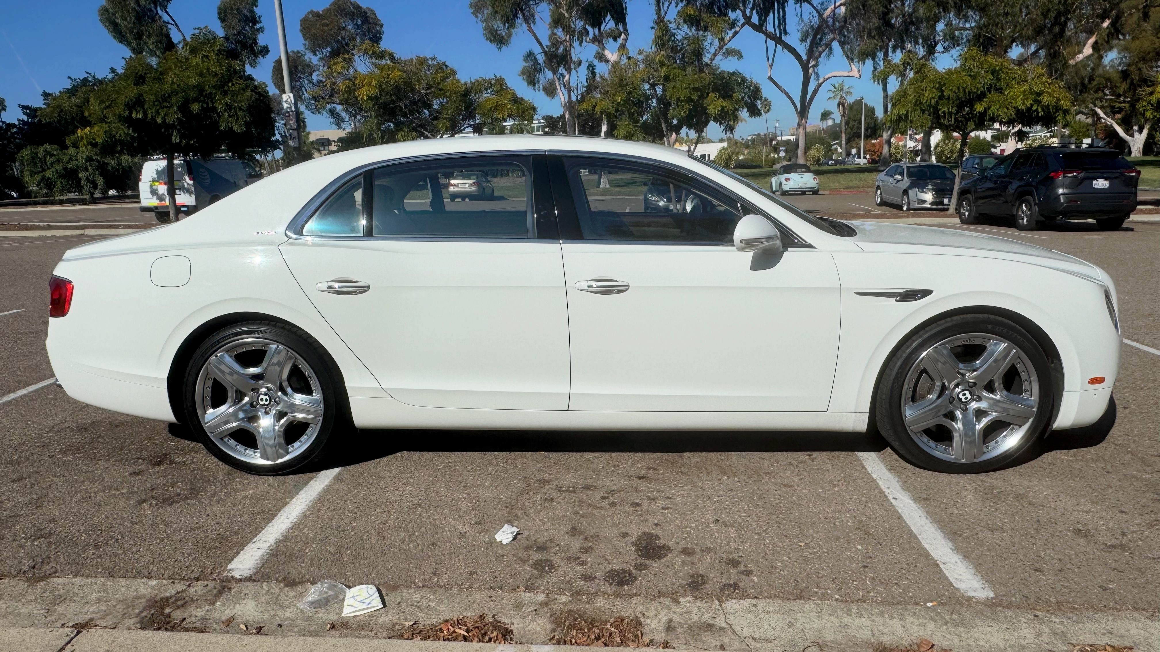 Used 2014 Bentley Flying Spur W12 AWD/4WD image 26