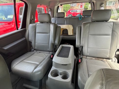 Used 2004 Nissan Armada LE AWD/4WD image 11