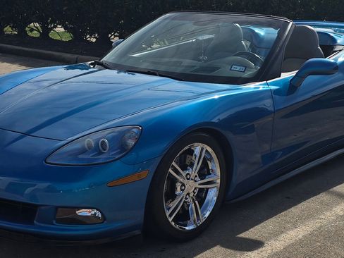 Used 2008 Chevrolet Corvette Convertible w/ Preferred Equipment Group image 1